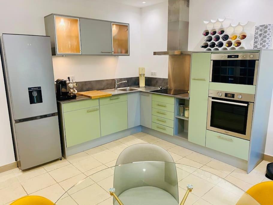 Apartment Rez De Jusqu A 6 Personnes Hyeres