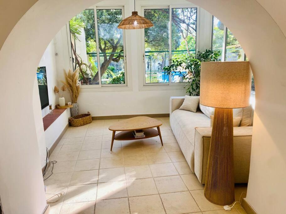 Rez De Jusqu A 6 Personnes Apartment Hyeres